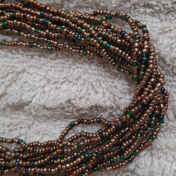 Earthtone beaded multistrand necklace - Picture 2 of 4